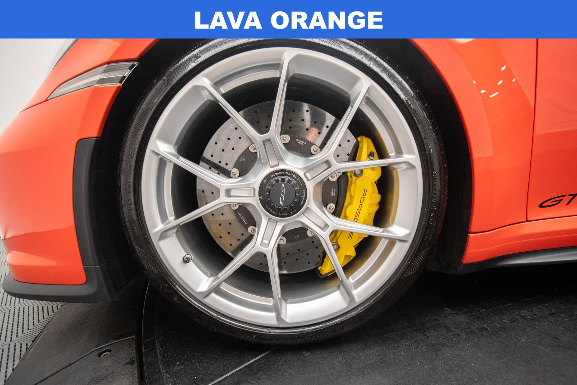 Used 2022 Porsche 911 GT3 RWD image 38