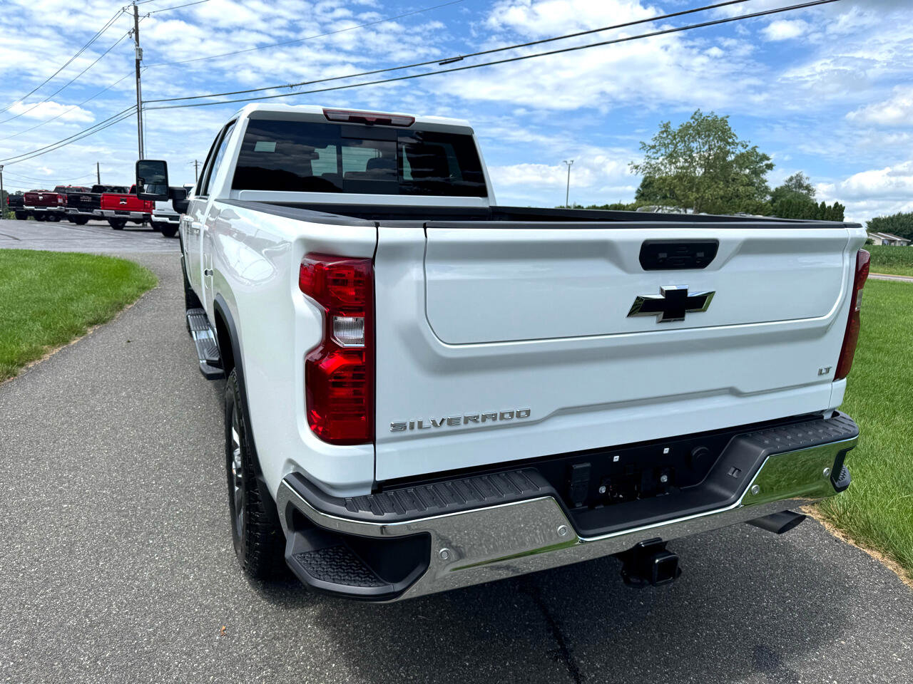 Used 2025 Chevrolet Silverado 2500 LT w/ All Star Edition image 5