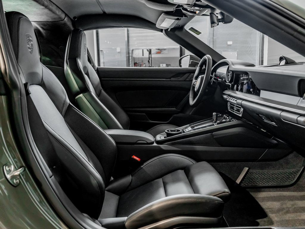 Certified 2024 Porsche 911 Targa 4 GTS image 25