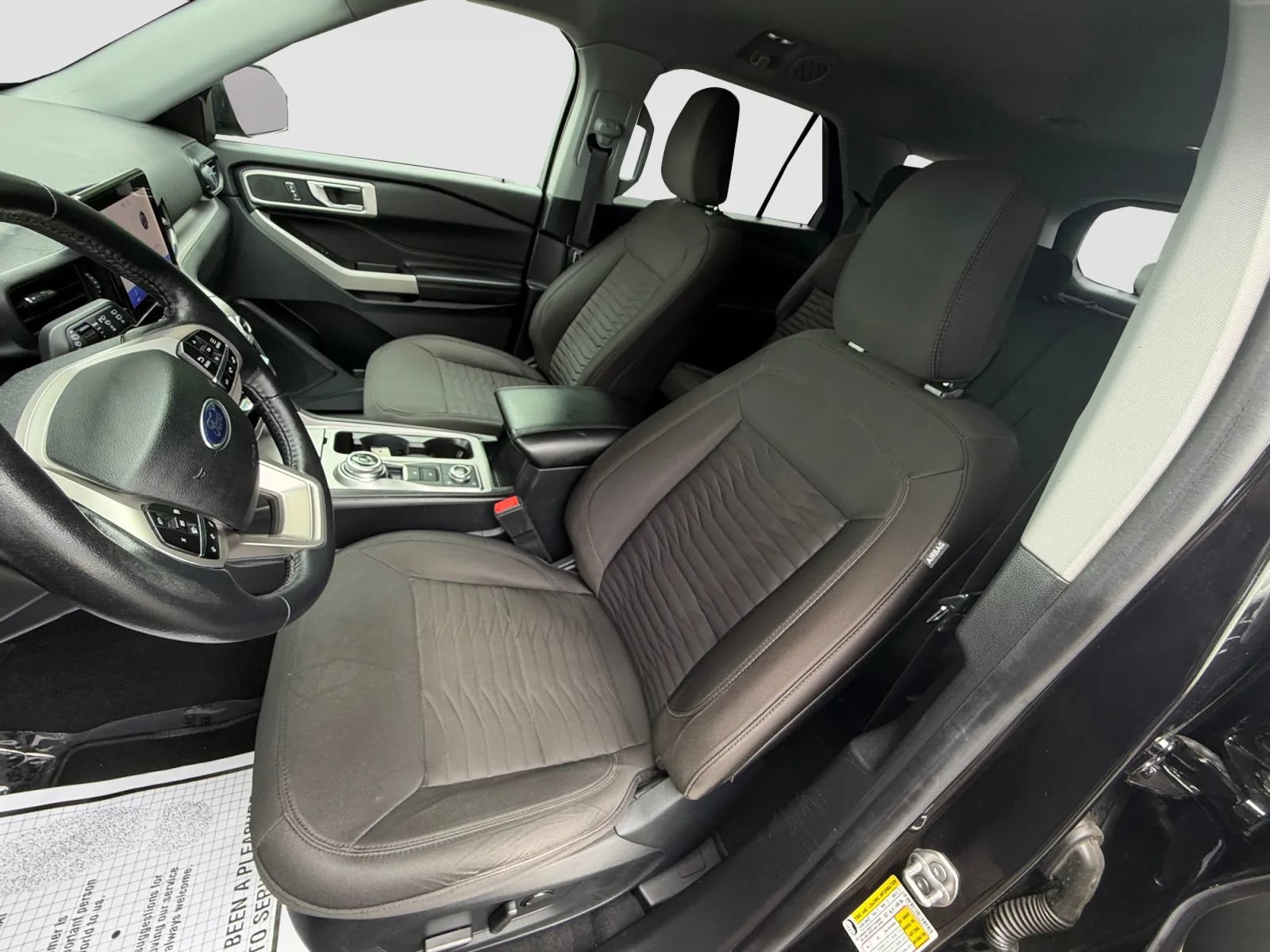 Used 2021 Ford Explorer XLT AWD/4WD image 13