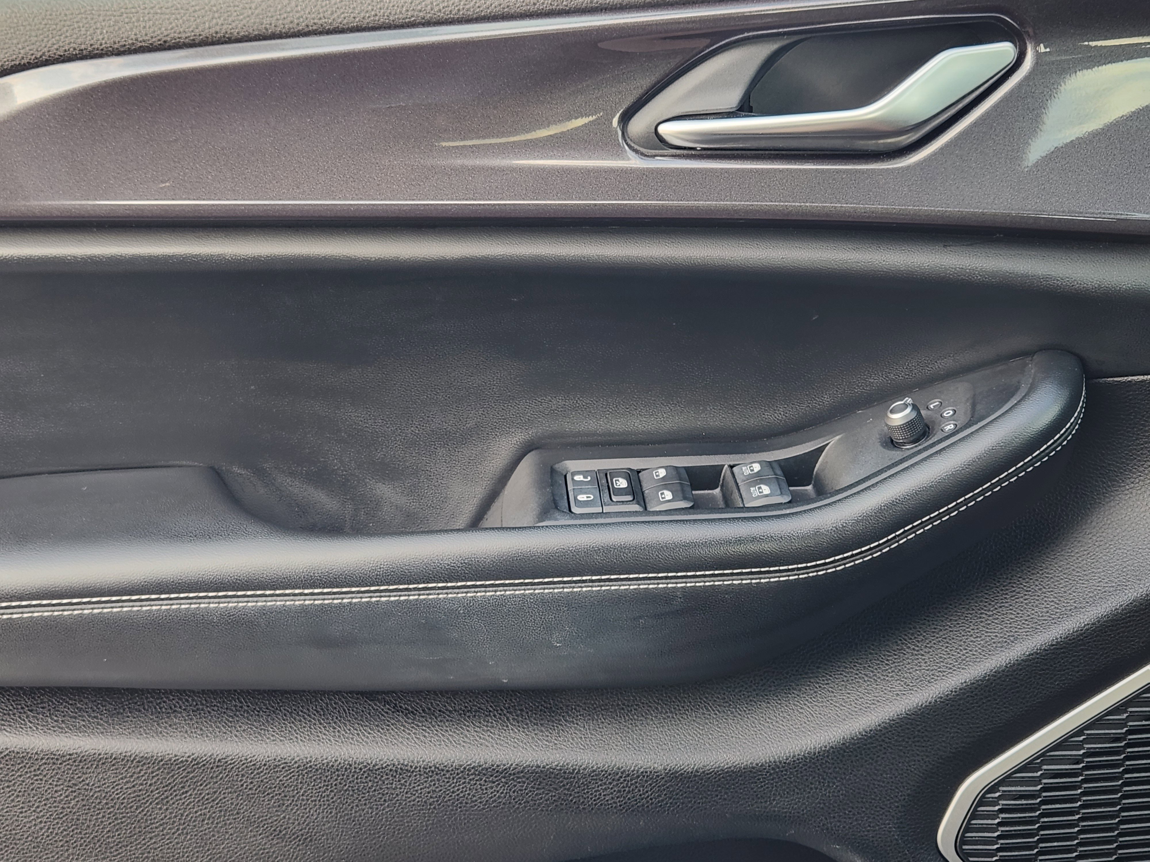 Used 2022 Jeep Grand Cherokee Altitude image 24