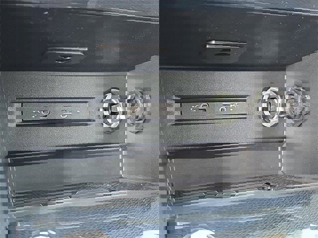 New 2025 Volkswagen Taos SE image 18