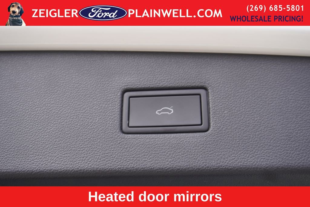 Used 2024 Volkswagen Tiguan Wolfsburg Edition image 12