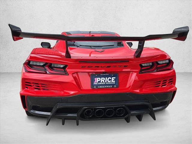 Used 2024 Chevrolet Corvette Z06 w/ Stealth Interior Trim Package RWD image 6