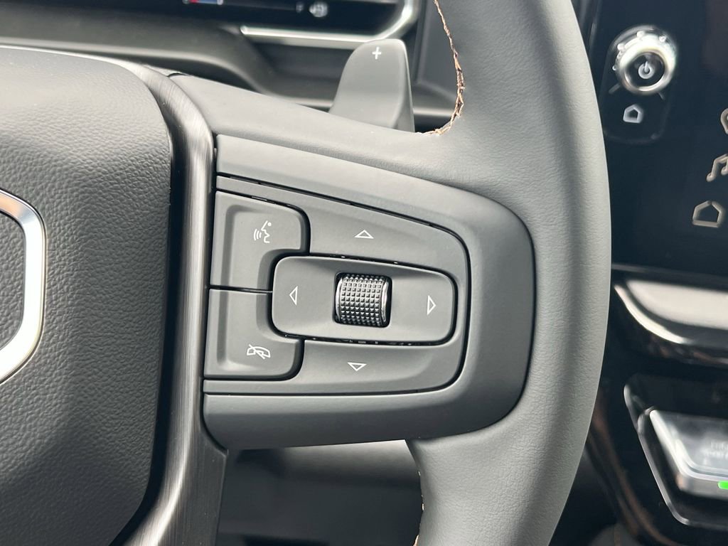 New 2025 GMC Sierra 1500 AT4 w/ Technology Package image 9