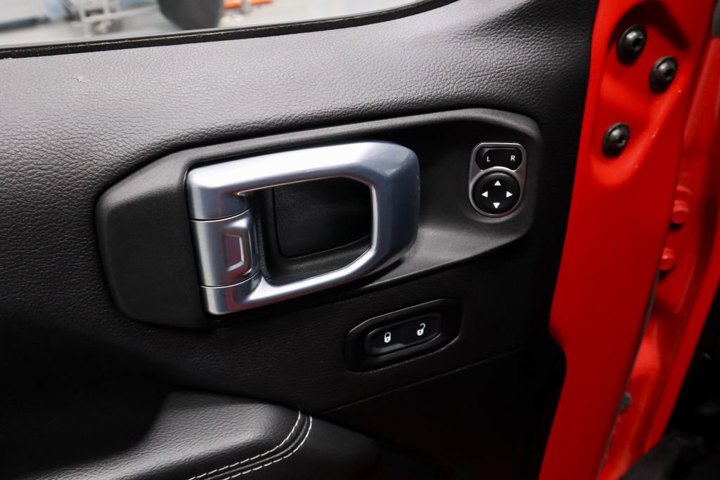 Used 2021 Jeep Wrangler Unlimited Sahara image 22