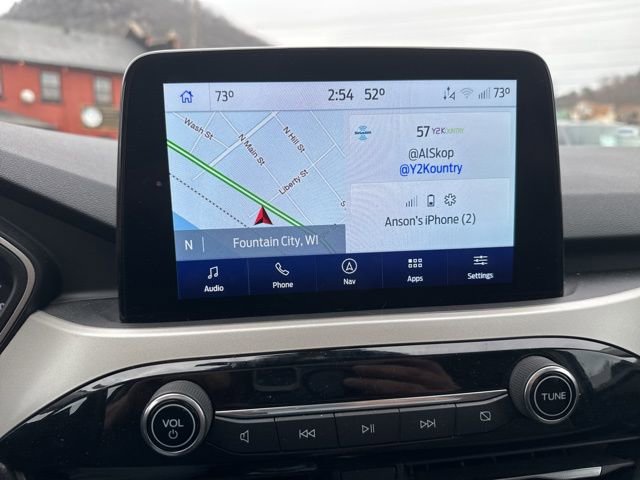 Used 2022 Ford Escape SE w/ SE Sport Appearance Package AWD/4WD image 5