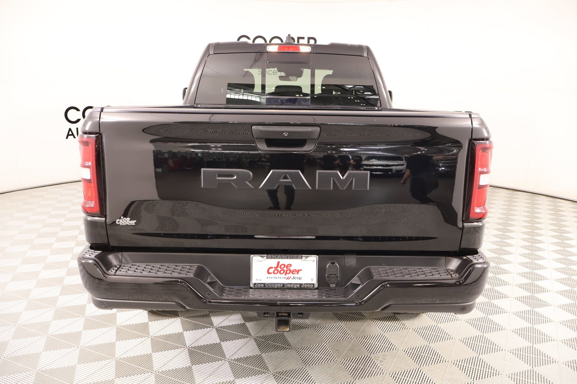 Used 2025 RAM 1500 Tradesman w/ Night Edition RWD image 20