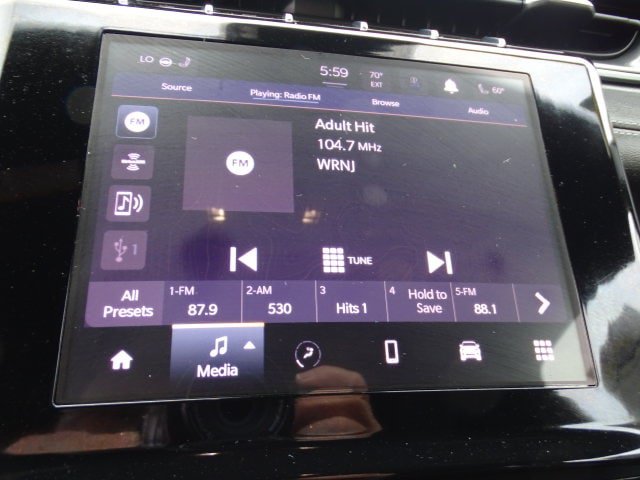 Certified 2023 Jeep Grand Cherokee L Altitude AWD/4WD image 14