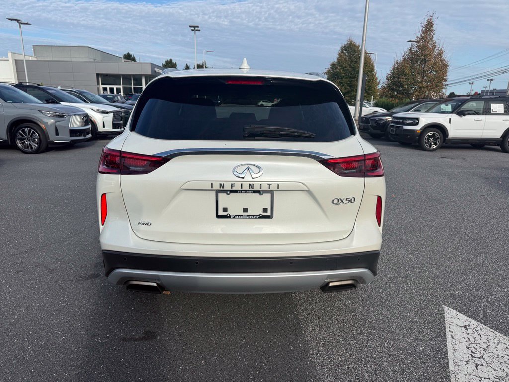 Used 2021 INFINITI QX50 Sensory w/ Cargo Package AWD/4WD image 11