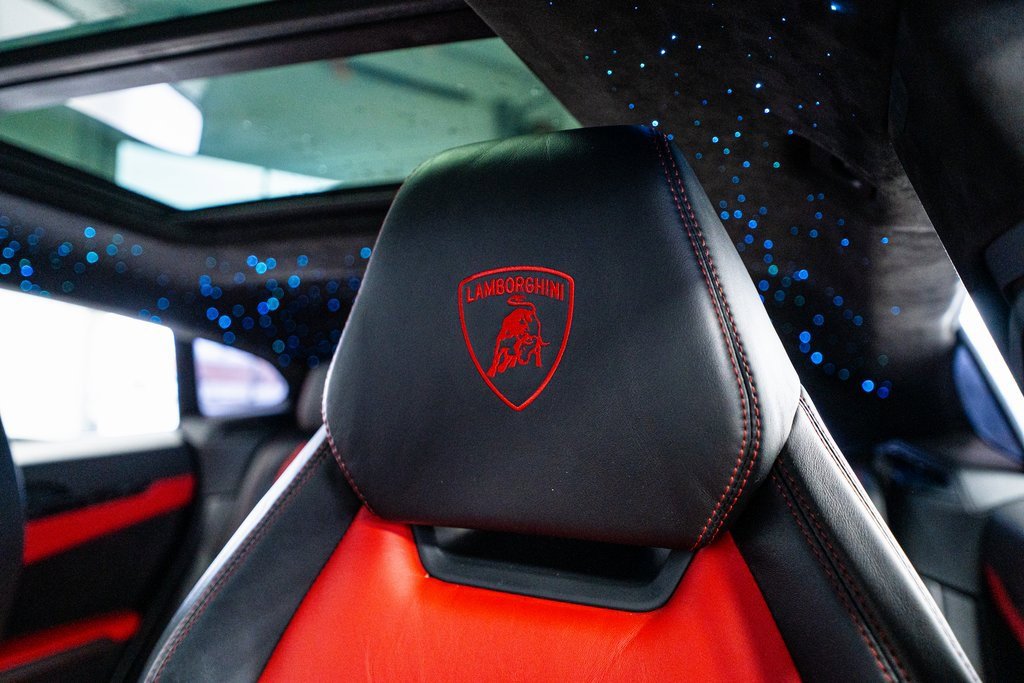 Used 2020 Lamborghini Urus image 46