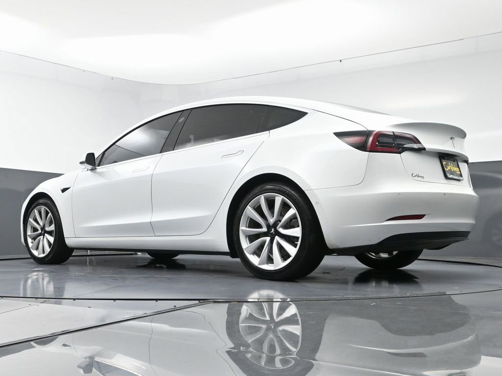 Used 2019 Tesla Model 3 Standard Range Plus image 55