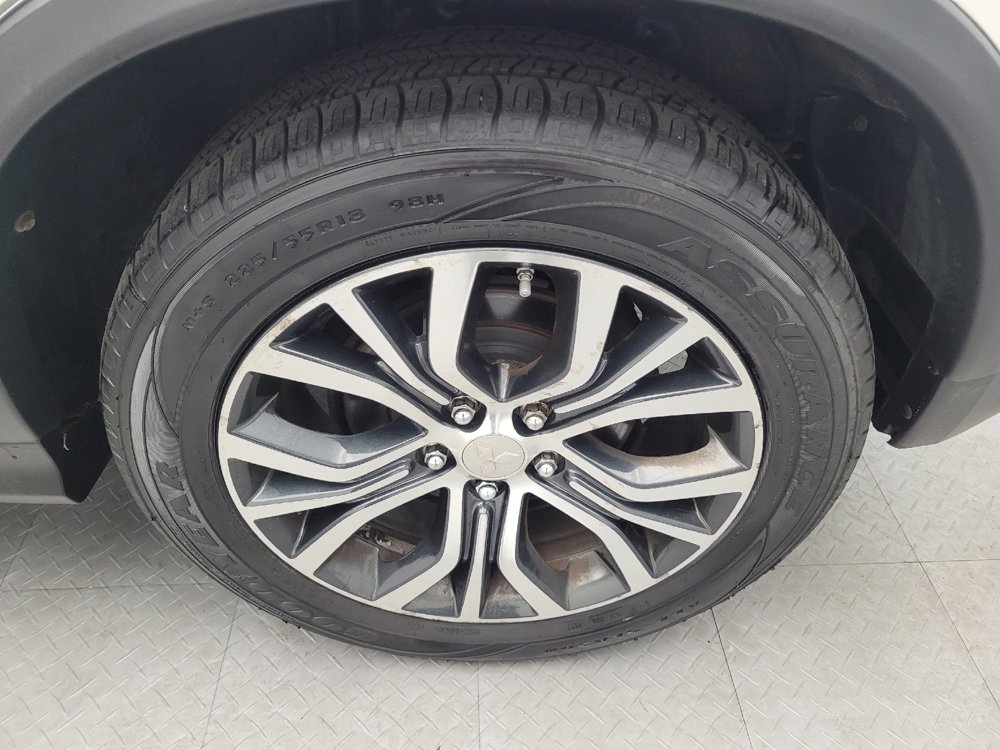 Used 2017 Mitsubishi Outlander Sport LE image 31