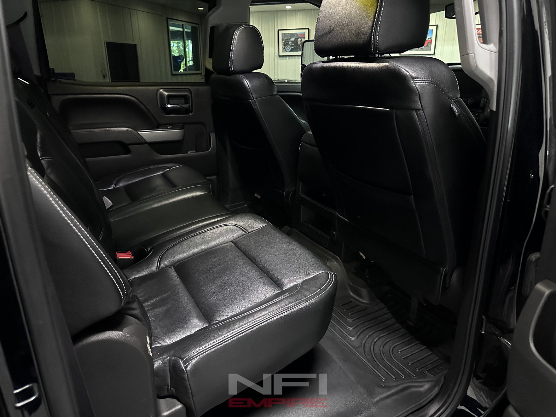 Used 2017 Chevrolet Silverado 1500 LT w/ All Star Edition AWD/4WD image 40
