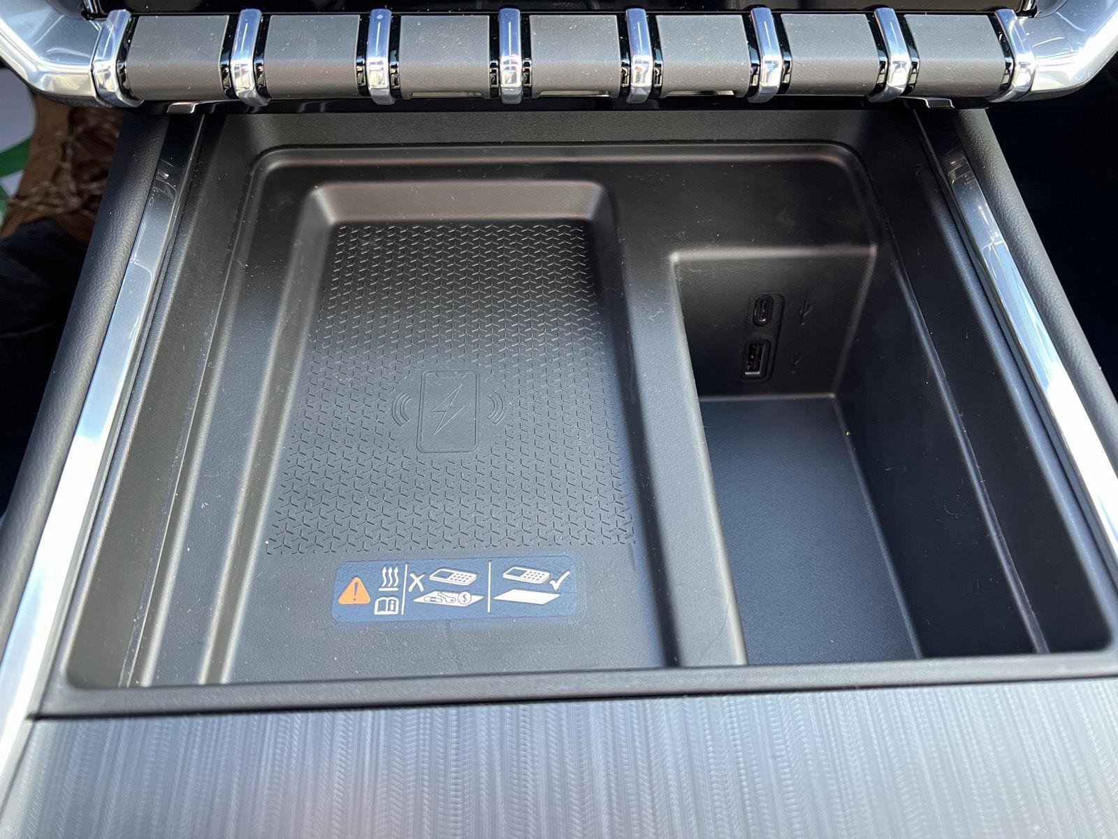 New 2026 GMC Acadia Elevation w/ Elevation Premium Package image 36