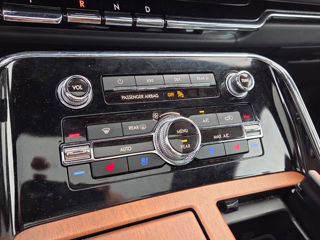 Used 2024 Lincoln Navigator Black Label image 23