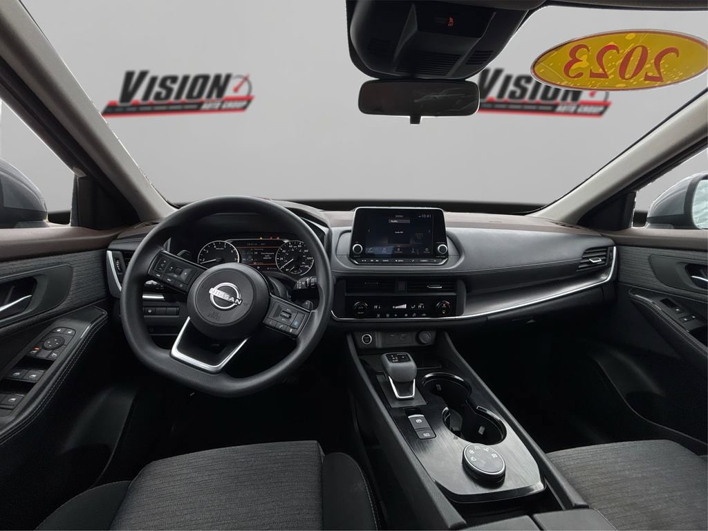 Used 2023 Nissan Rogue SV AWD/4WD image 24