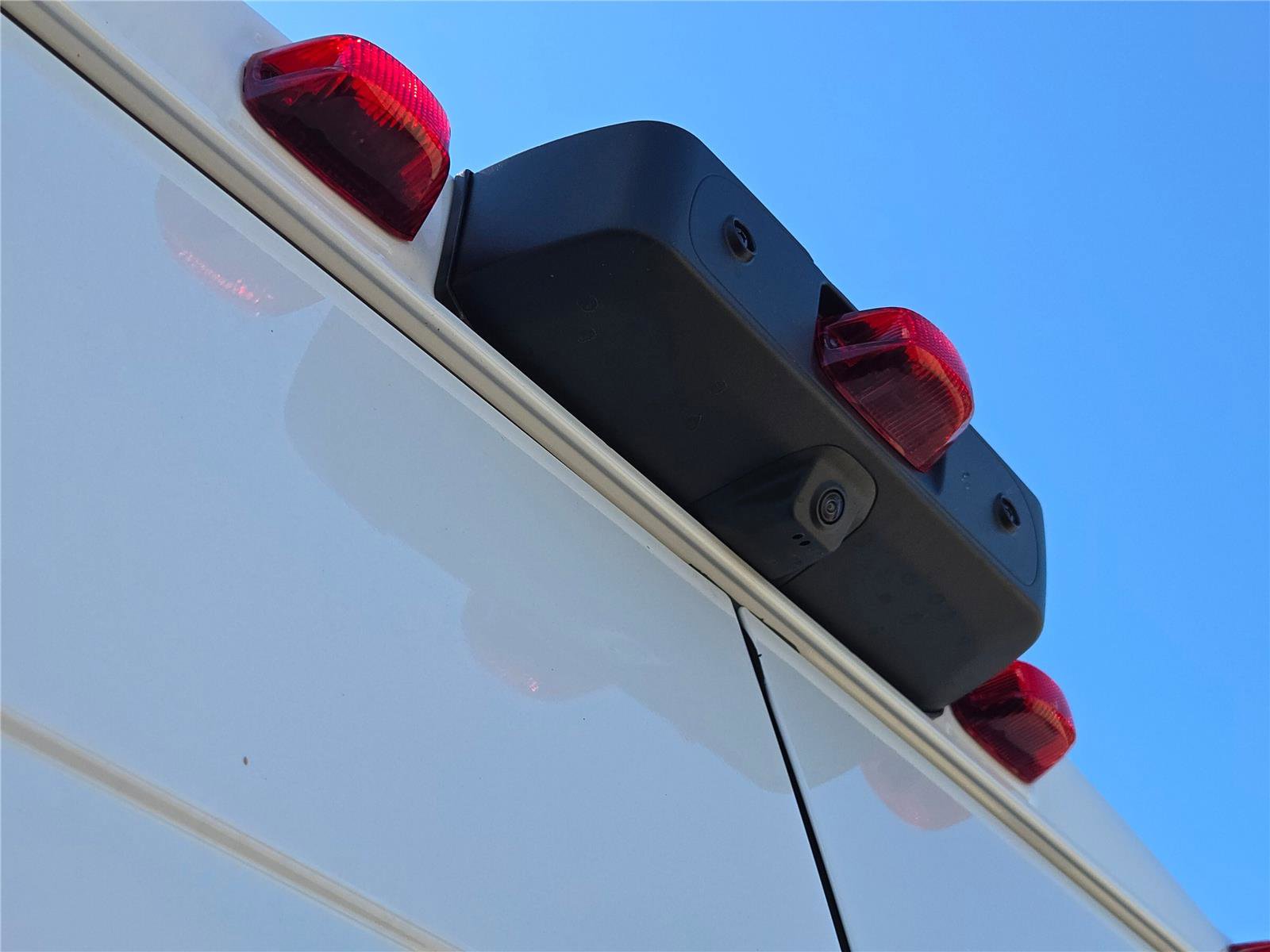 Used 2025 RAM ProMaster 2500 w/ Convenience Group image 21