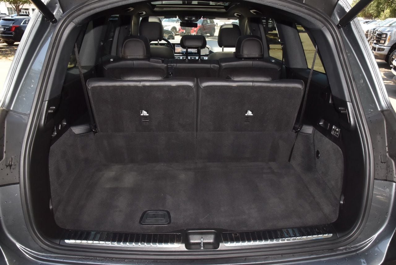 Used 2024 Mercedes-Benz GLS 450 4MATIC image 37