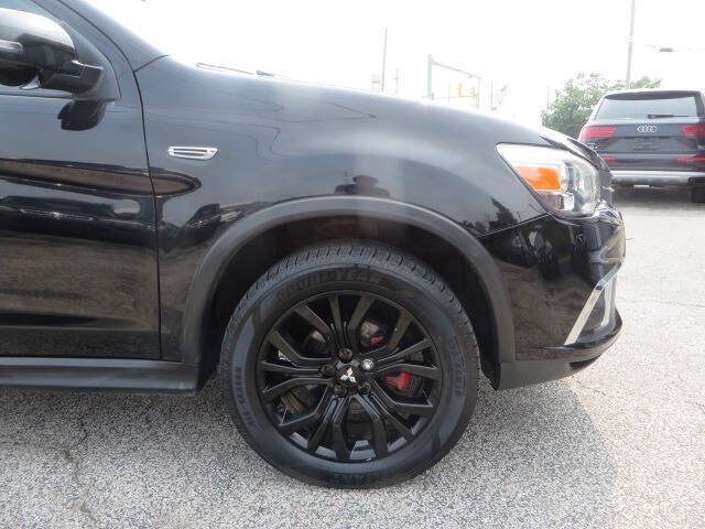 Used 2018 Mitsubishi Outlander Sport ES AWD/4WD image 44