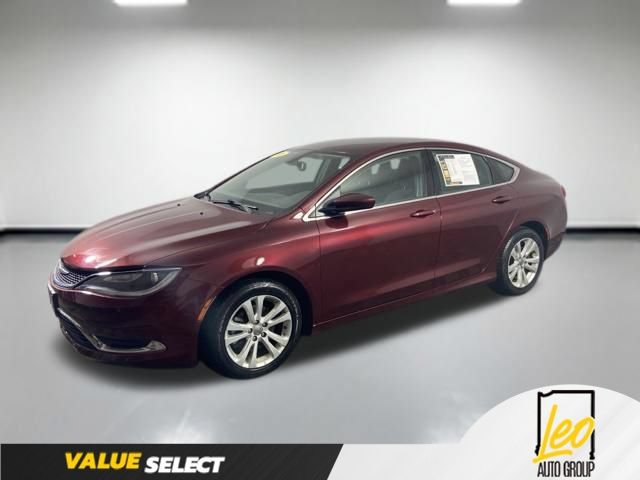 Used 2016 Chrysler 200 Limited FWD image 2