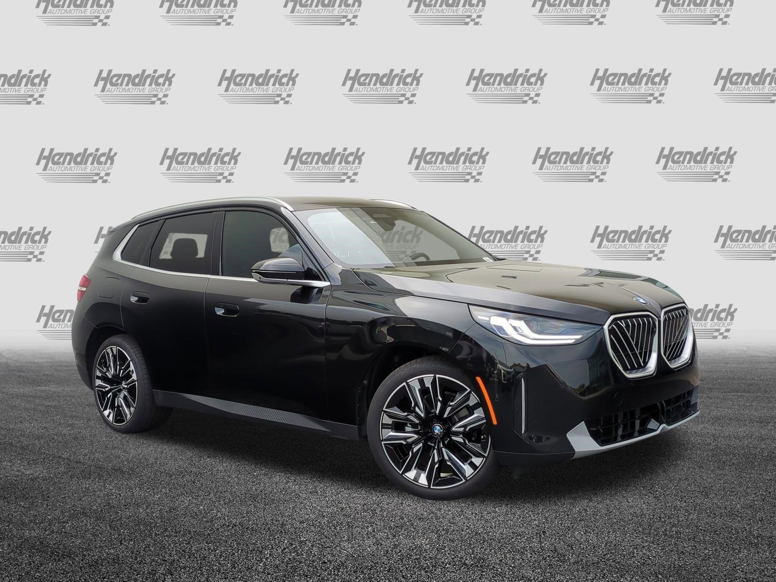 Certified 2026 BMW X3 xDrive30 w/ Premium Package AWD/4WD image 2