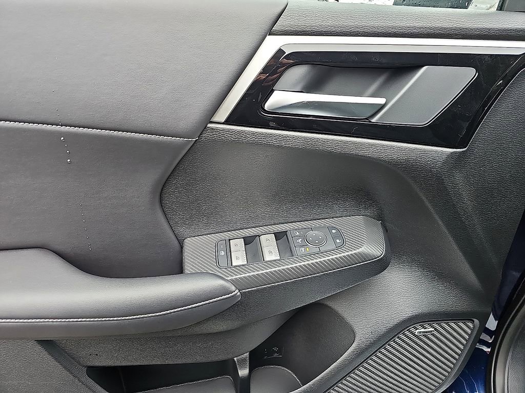 New 2026 Mitsubishi Outlander SE AWD/4WD image 8
