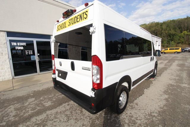 Used 2023 RAM ProMaster 2500 image 12