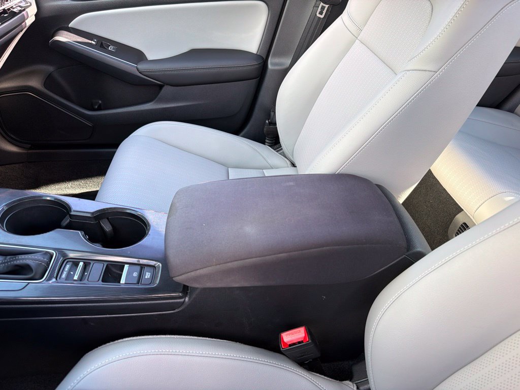 Used 2025 Honda Civic Sport image 13