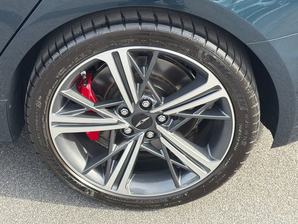 Used 2024 Genesis G70 3.3T Advanced image 19