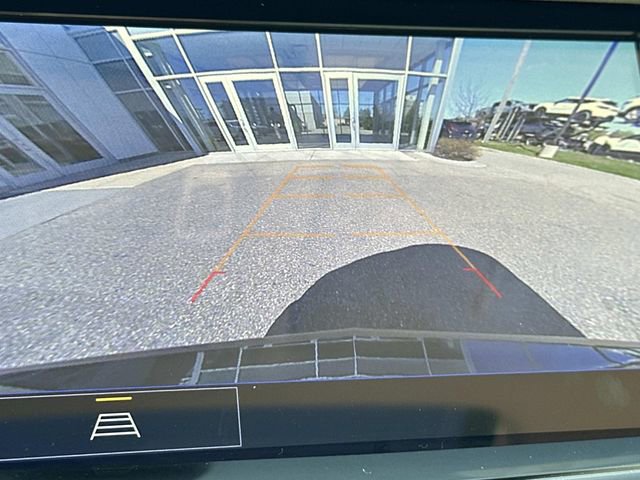 Used 2024 Cadillac XT6 Premium Luxury AWD/4WD image 30