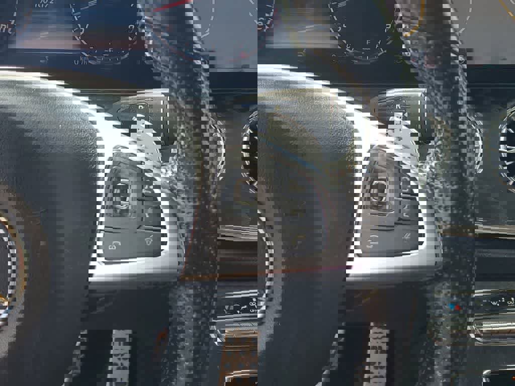 Used 2018 Mercedes-Benz E 400 E 400 image 24