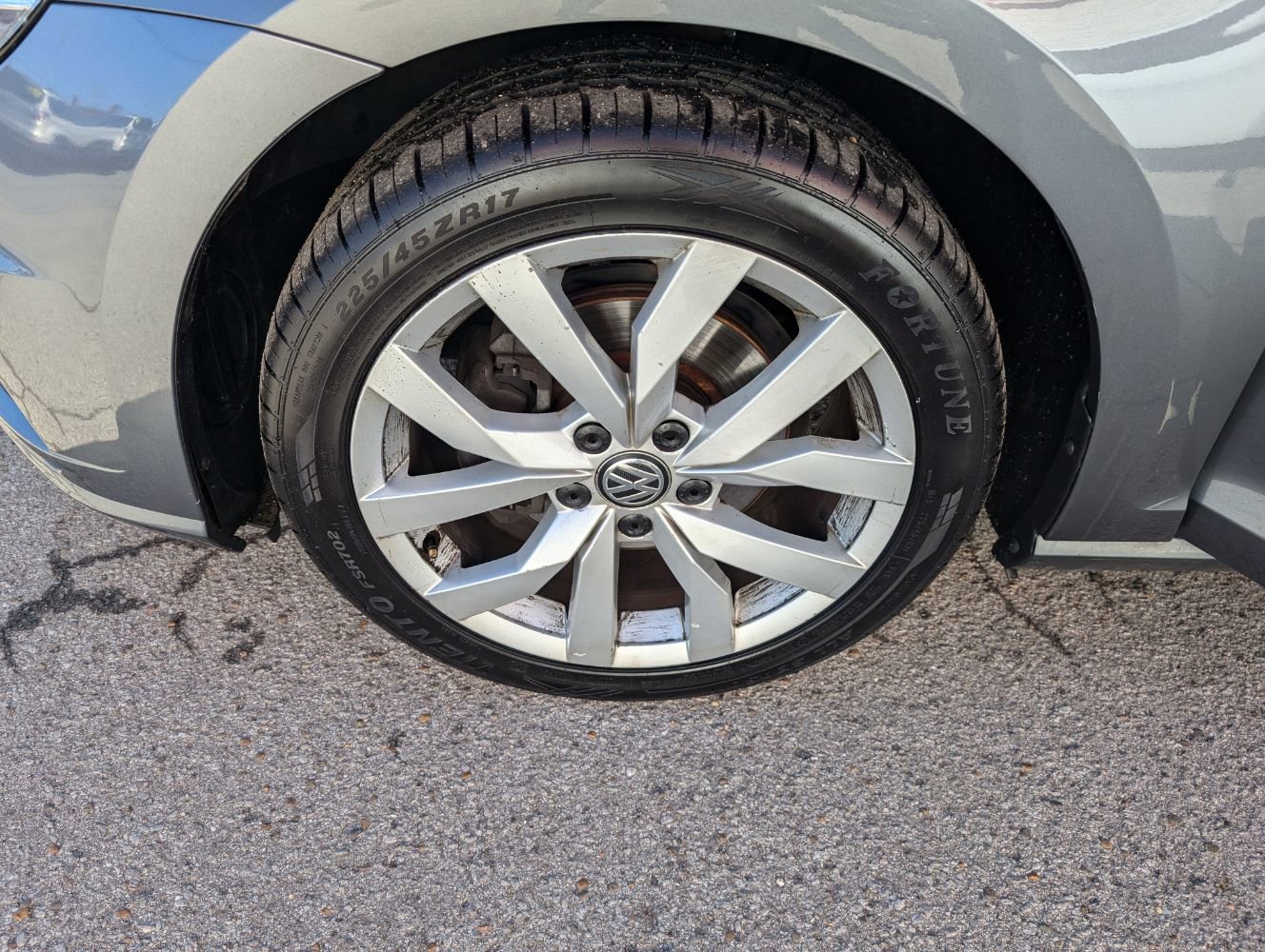 Used 2018 Volkswagen Golf SEL image 26