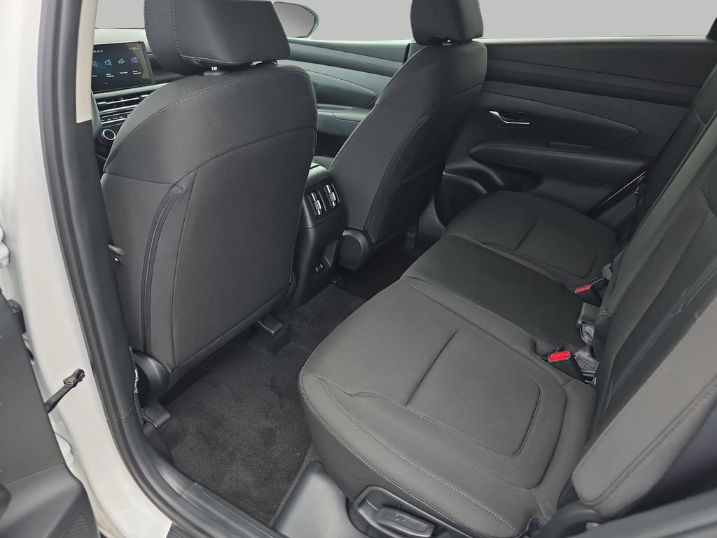 New 2026 Hyundai Tucson SEL FWD image 23