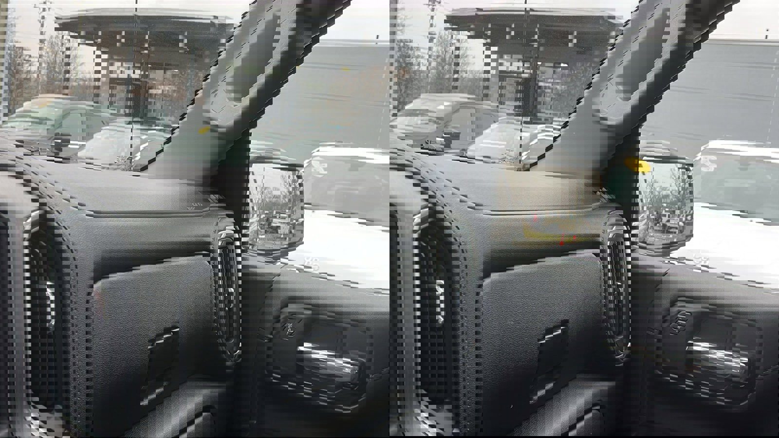 Used 2019 GMC Sierra 1500 Denali w/ Denali Ultimate Package image 17