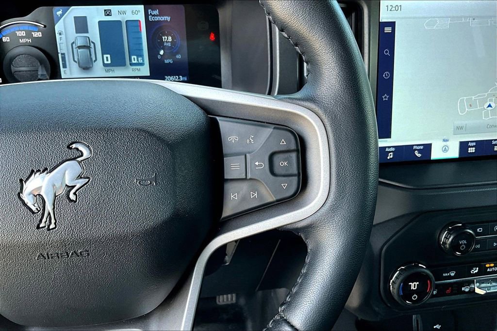 Used 2024 Ford Bronco Badlands image 14