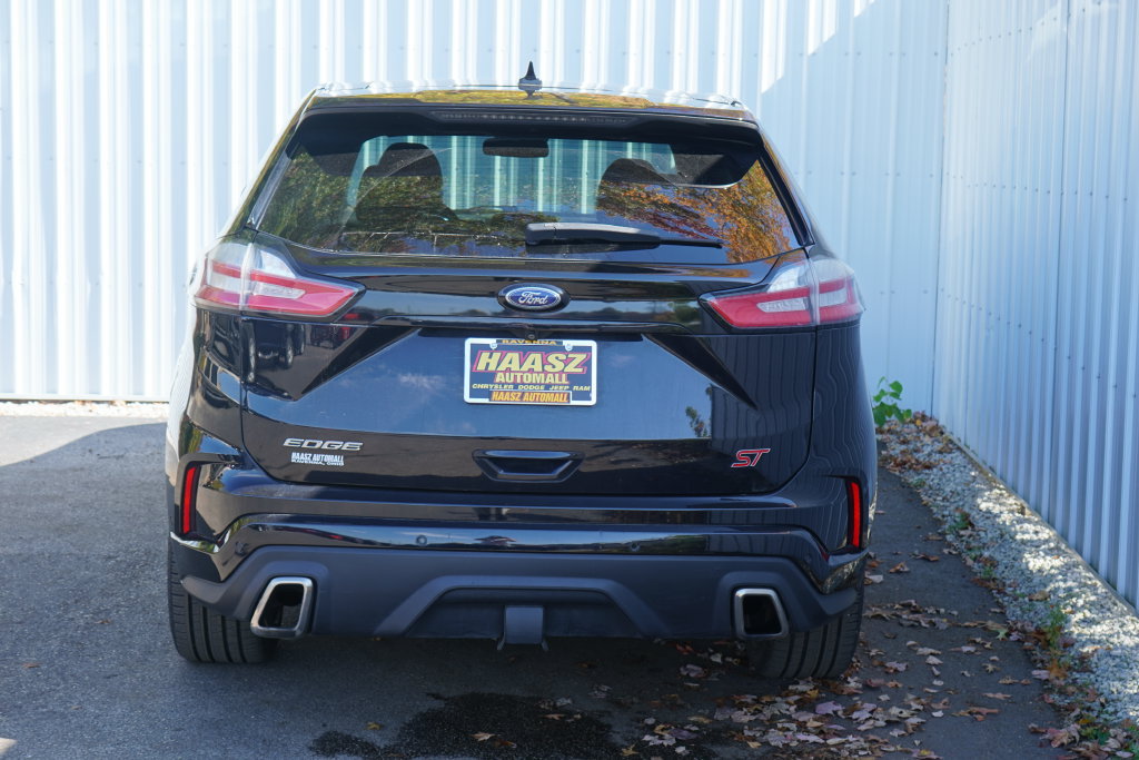 Used 2019 Ford Edge ST w/ Equipment Group 401A AWD/4WD image 5