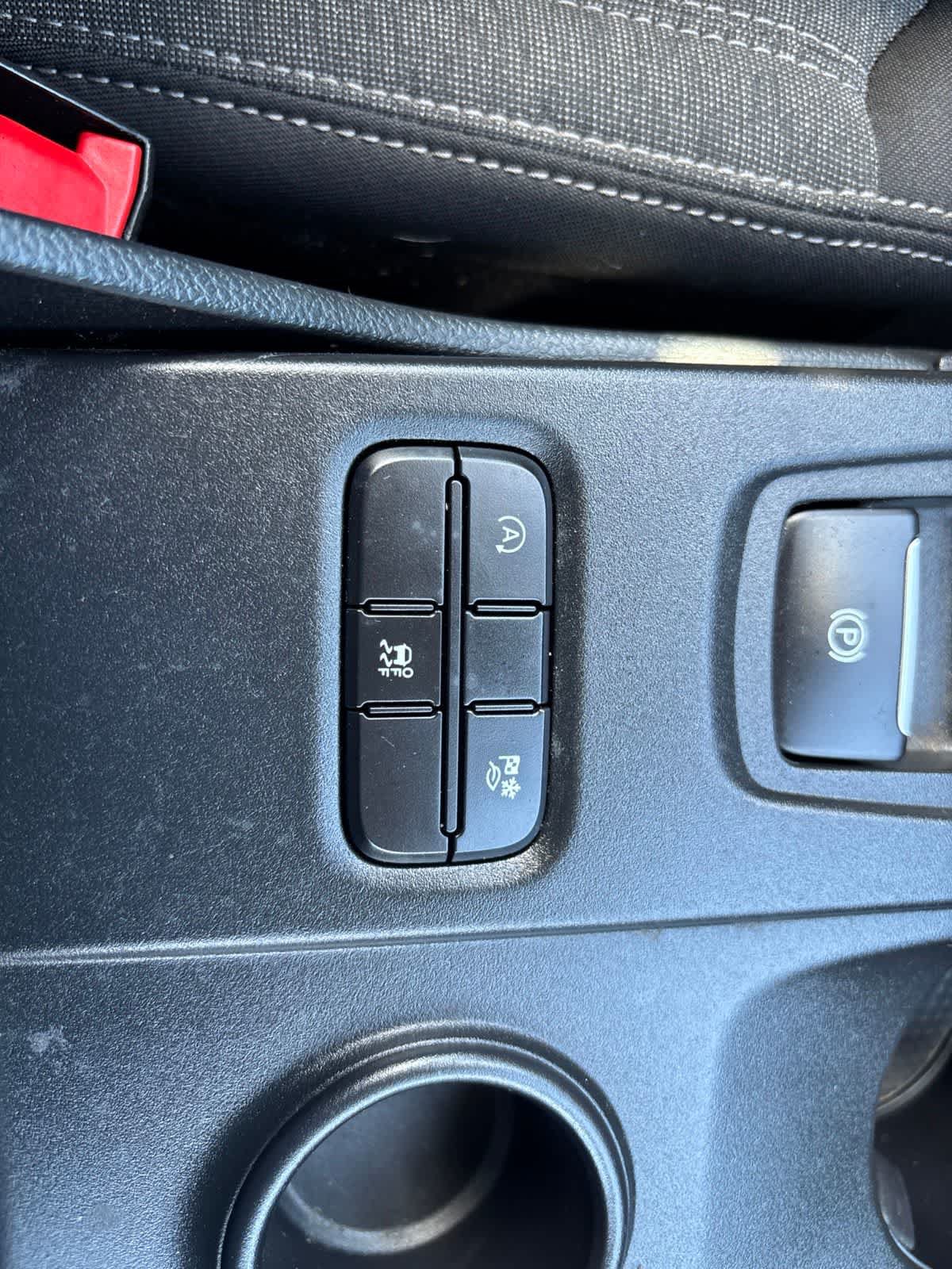 Used 2025 Ford Ranger XLT w/ Convenience Package RWD image 19