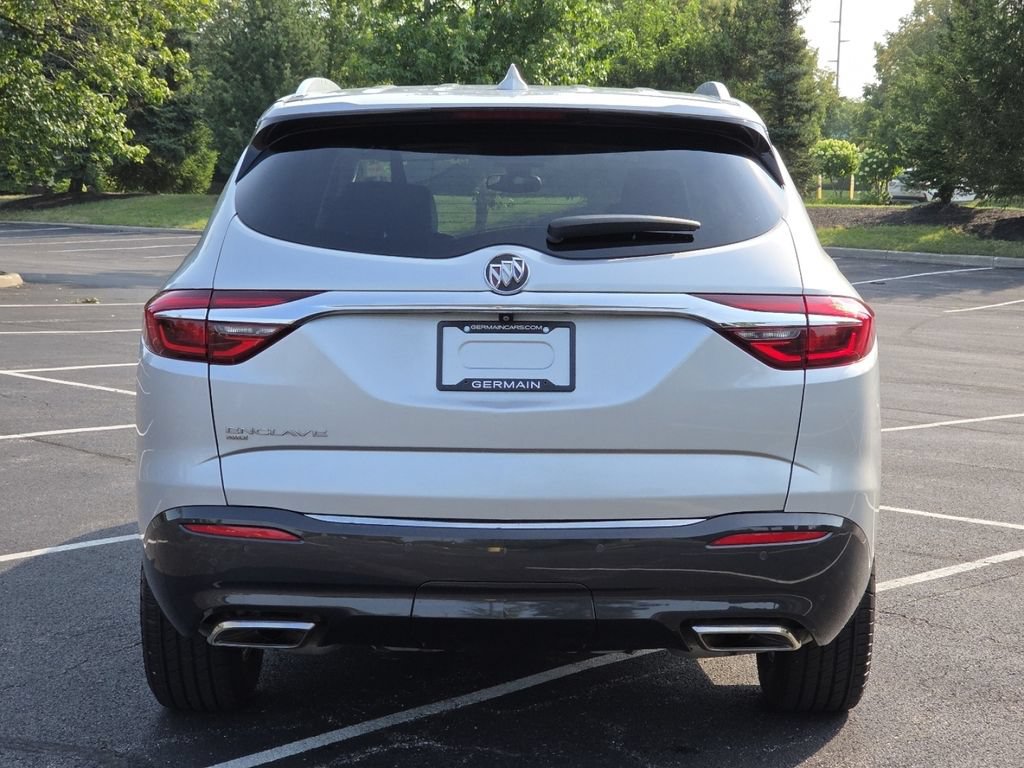 Used 2020 Buick Enclave Premium w/ Trailering Package, 5000 lbs. AWD/4WD image 25