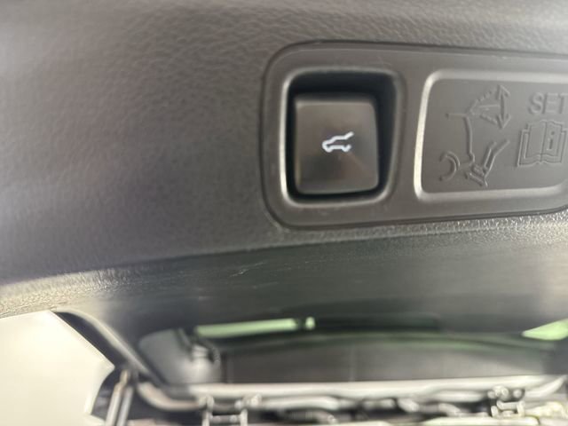 Used 2020 Ford Expedition Max Limited w/ Special Edition Package image 35