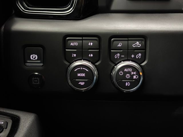 New 2026 GMC Sierra 1500 AT4 w/ AT4 Premium Package AWD/4WD image 23