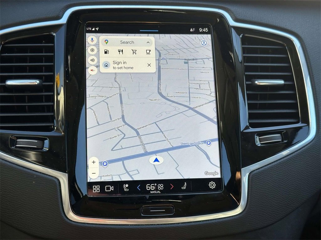 Certified 2024 Volvo XC90 B5 Plus w/ Protection Package Premier image 3