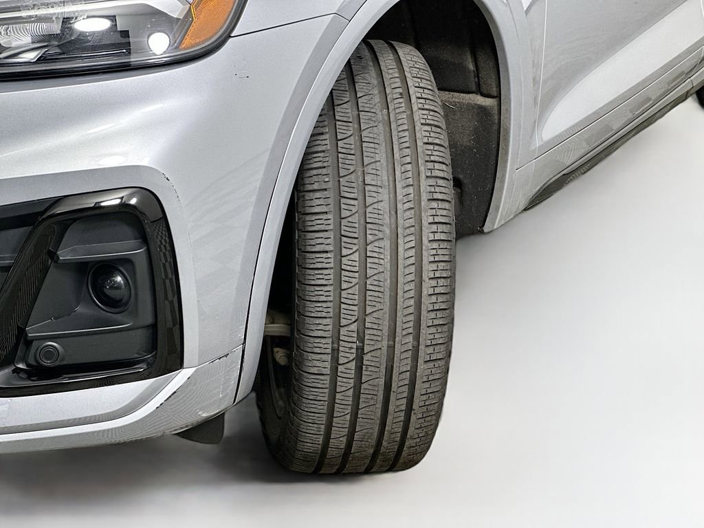 Certified 2023 Audi Q5 e Premium Plus w/ Premium Plus Package image 25