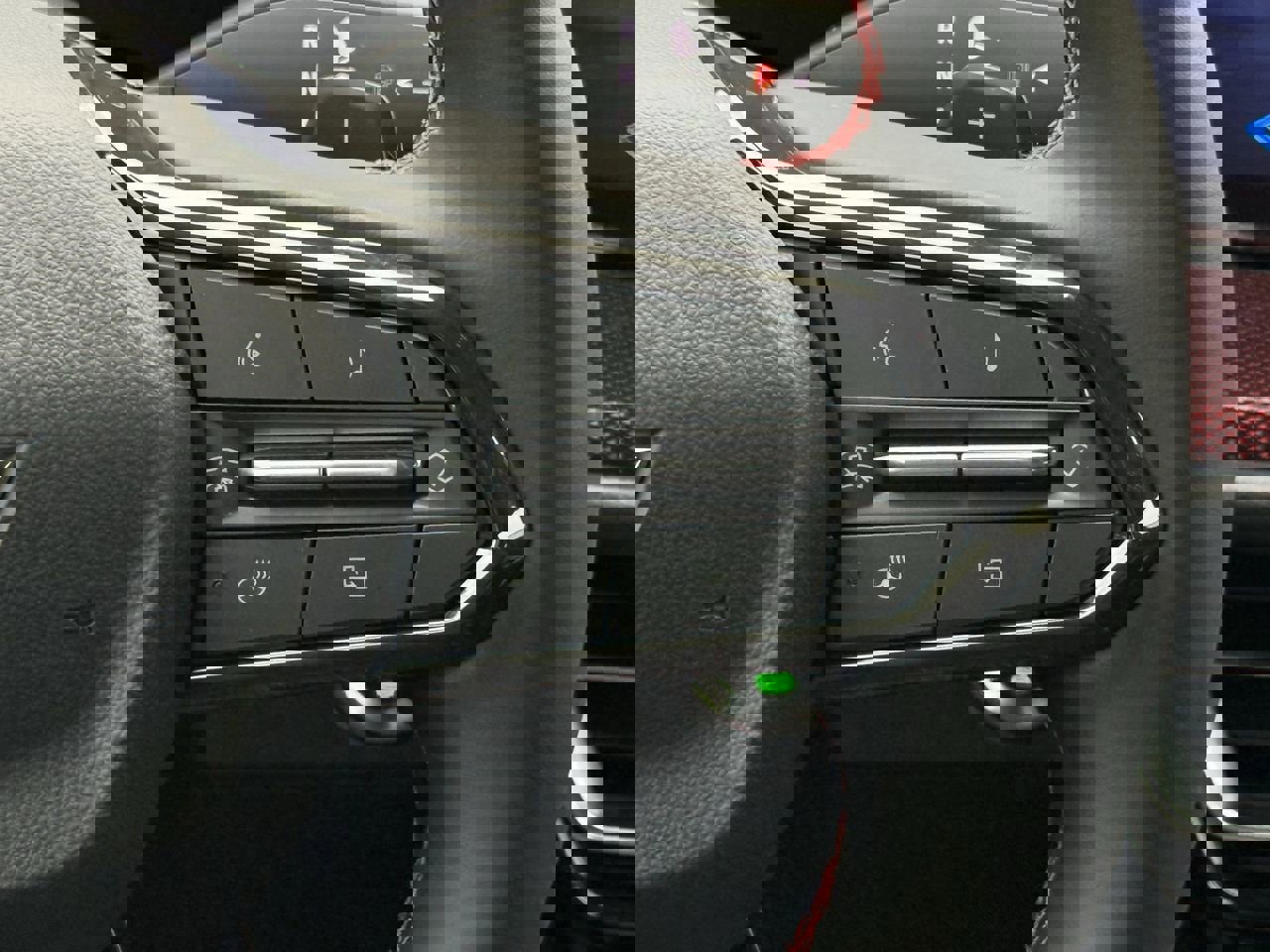 New 2026 Chevrolet Traverse RS image 14