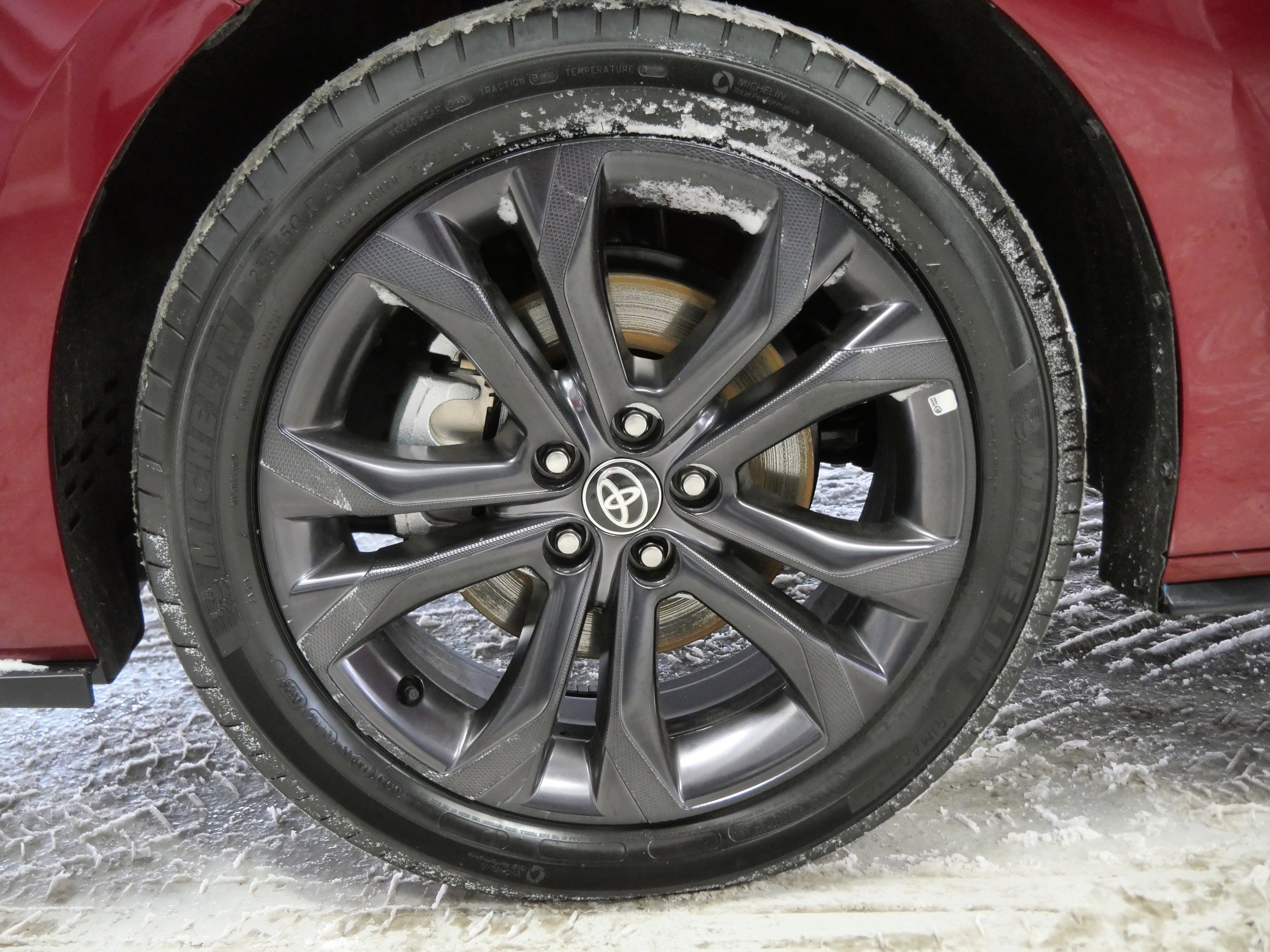 Certified 2025 Toyota Sienna XSE image 16