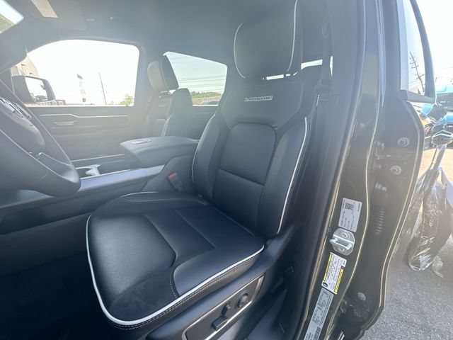 New 2027 RAM 1500 Laramie w/ Night Edition AWD/4WD image 13