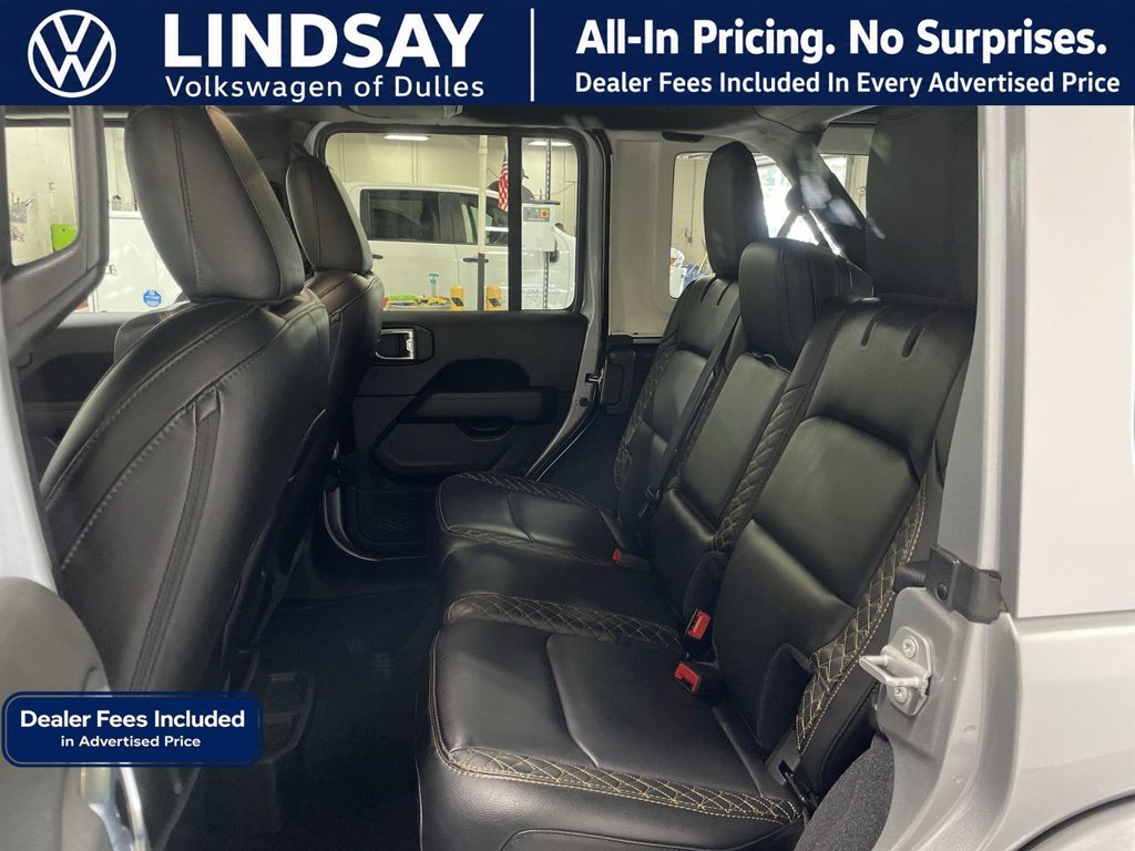Used 2021 Jeep Wrangler Unlimited Sahara AWD/4WD image 24