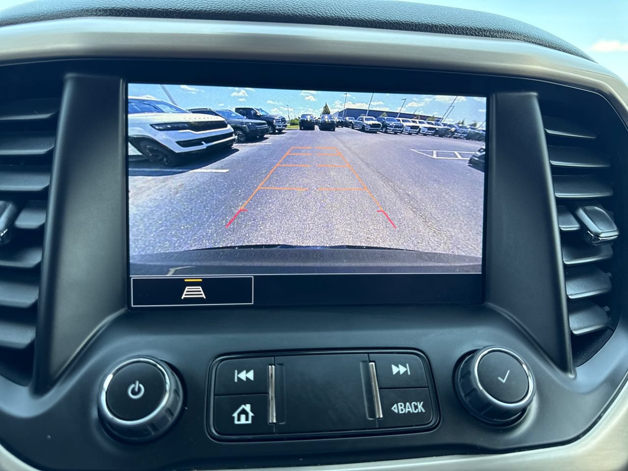 Used 2023 GMC Acadia Denali AWD/4WD image 23