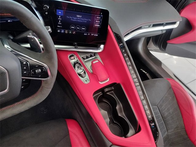 Used 2020 Chevrolet Corvette Stingray Preferred Cpe w/ 2LT Preferred Equipment Group image 18