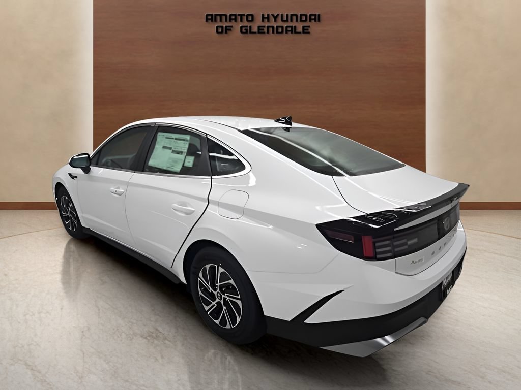 New 2026 Hyundai Sonata Blue FWD image 4